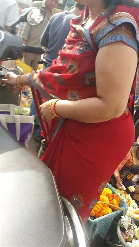 sexy indian auntys|Free Desi Aunty In Saree Hot Photos